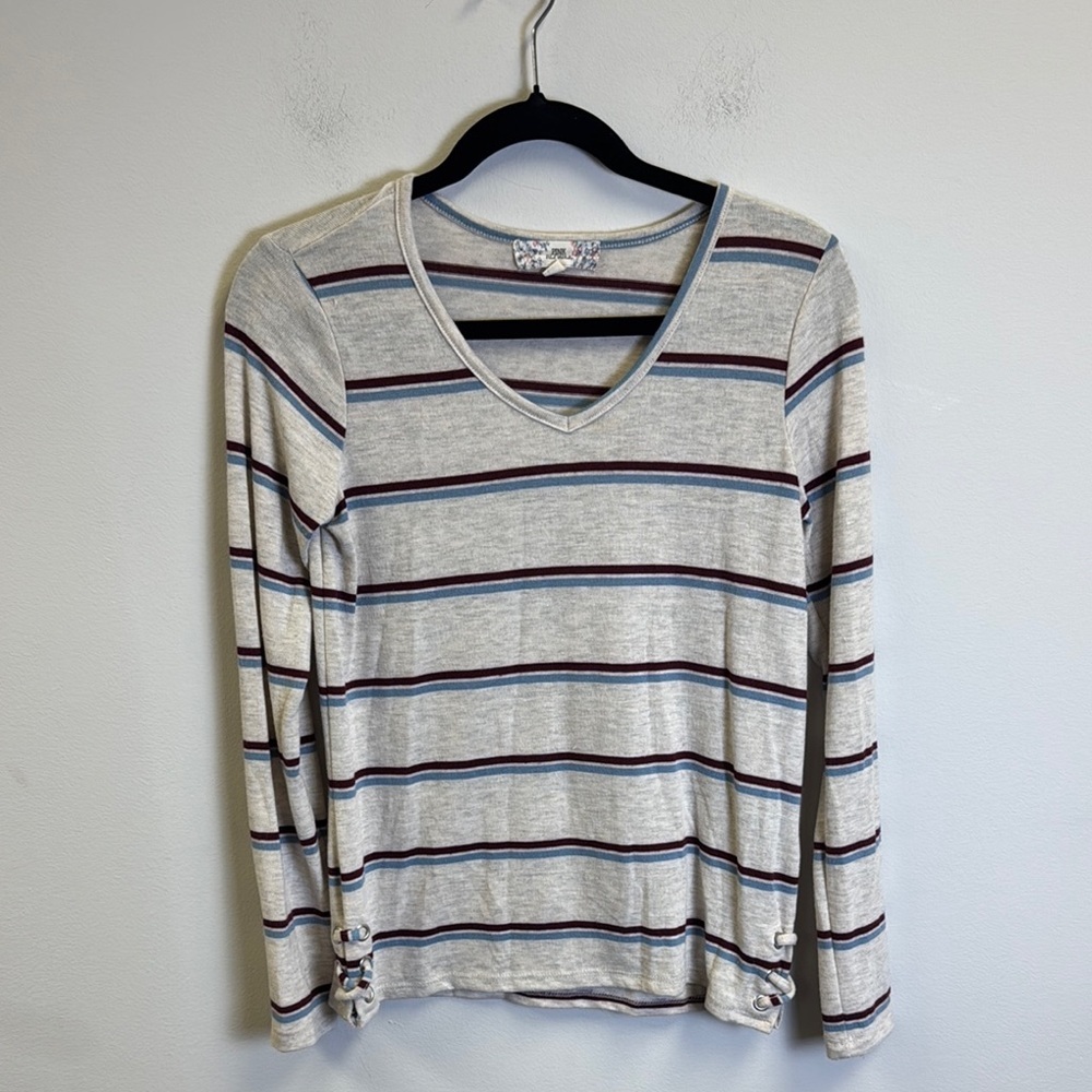 Pink Republic Size S Striped V-Neck Long Sleeve Top